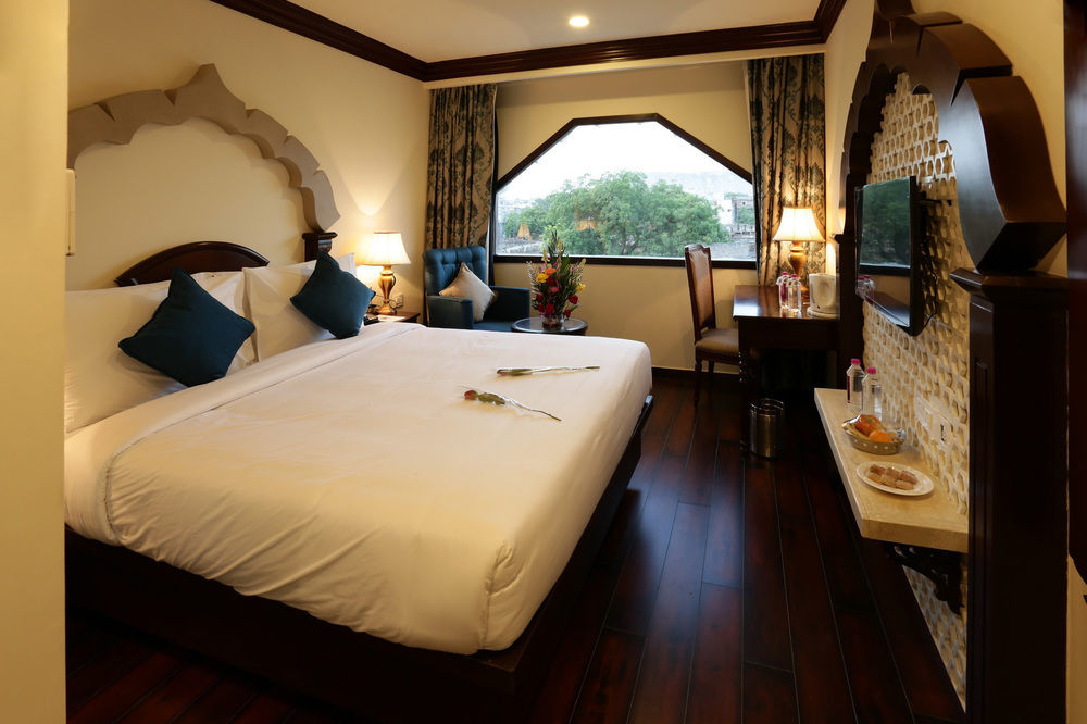Comfort Inn Sapphire - A Inde Hotel Jaipur Dış mekan fotoğraf